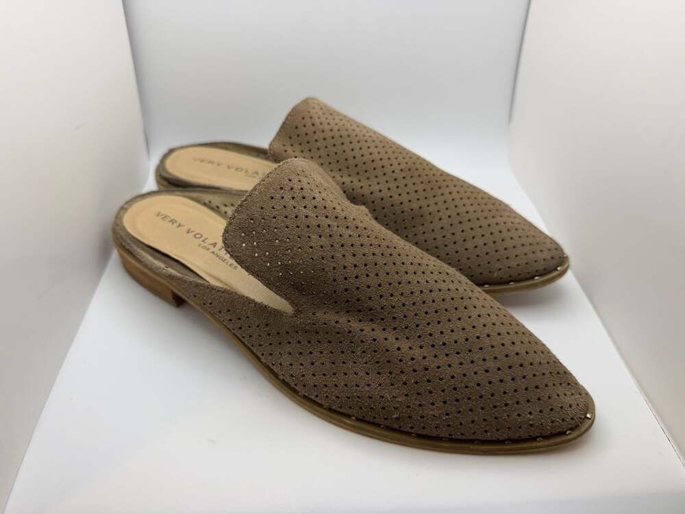 Very Volatile Mesquite Perforated Suede Mule Slides Taupe Size 10